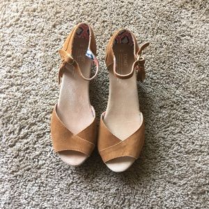 TOMS Platform Wedge Heel
